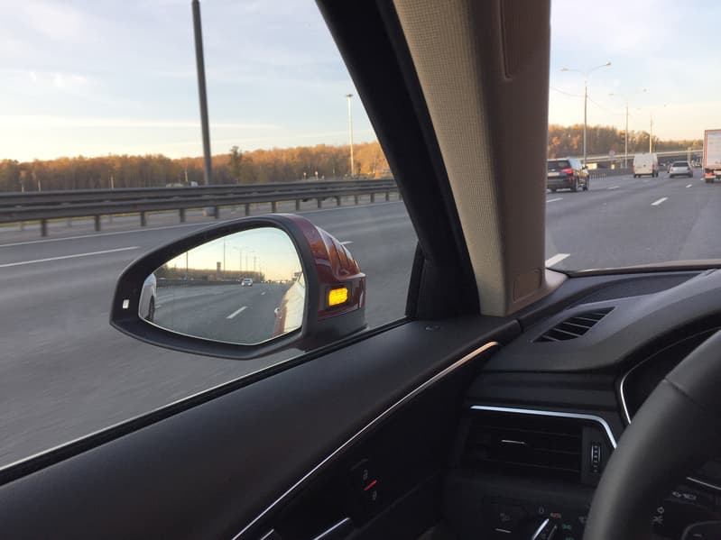 Audi side assist в действии