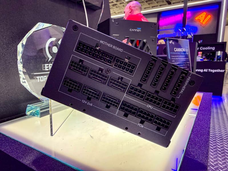 FSP на Computex 2026 показала блок питания Cannon на 3,3 кВт, корпуса для ИИ-ПК и СЖО AL36, настраиваемая без приложений
