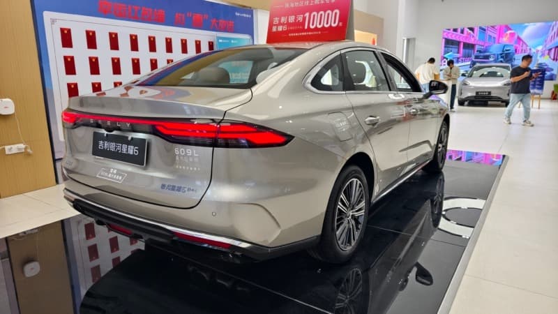 Geely Galaxy Starshine 6