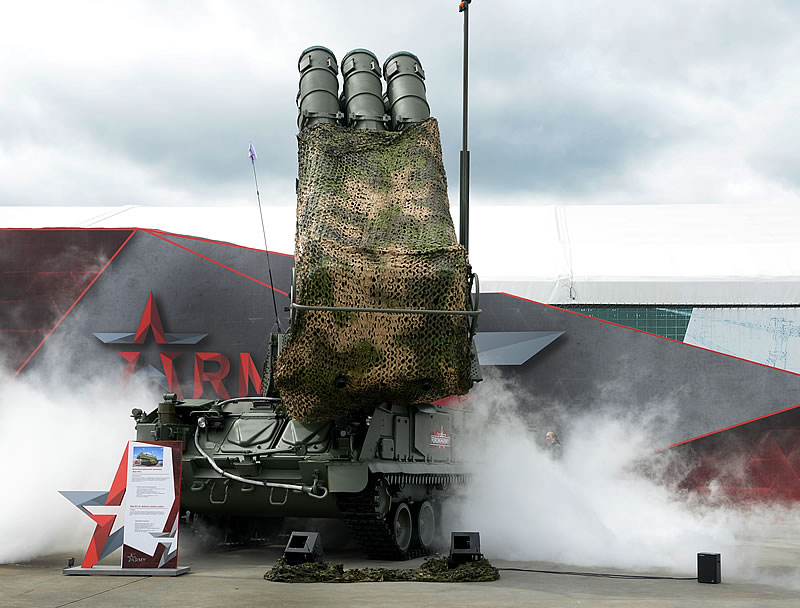 ЗРК «Викинг» имеет увеличенное число целевых каналов —6, что позволяет вести одновременный огонь по 36 целям