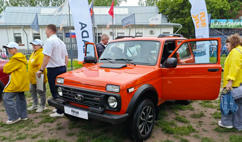 Lada Niva Sport