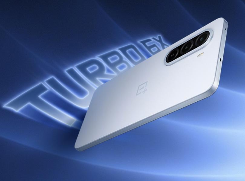 7000 мАч, 45 Вт, 144 Гц и монохромная камера — за 220 долларов. Представлен OnePlus Turbo 6X Смартфон OnePlus Turbo 6X в синем цвете