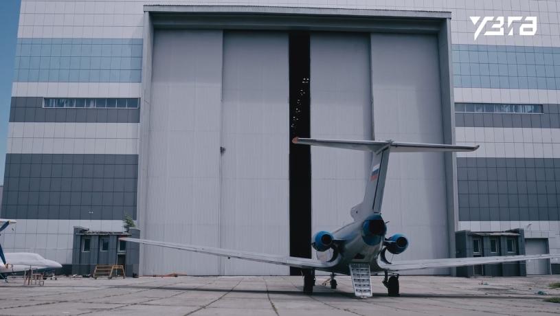 Se realizó el primer vuelo del avión Yak-40 con motor ВК-800 a una velocidad de 340 km/h