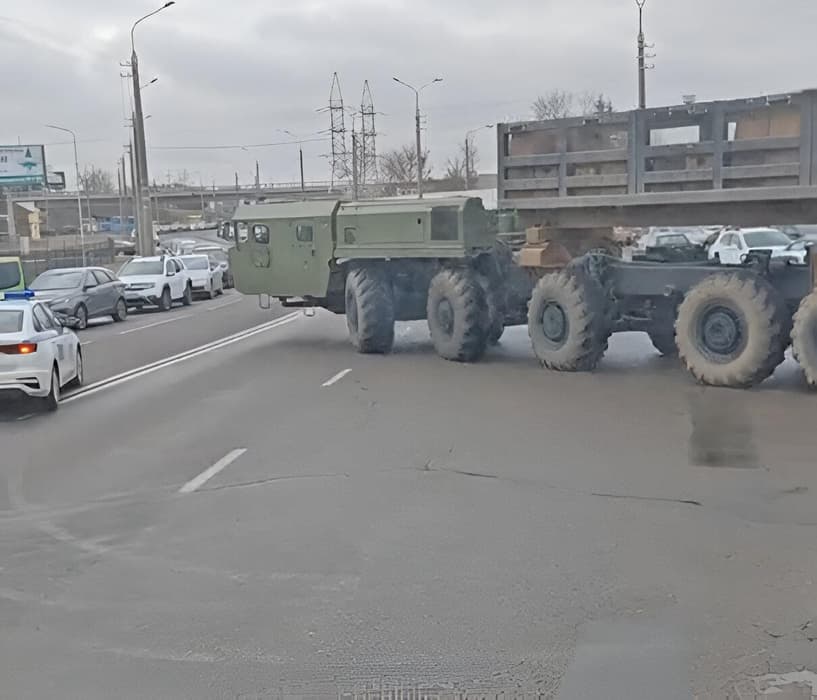 Предположительное шасси БРСД «Орешник»