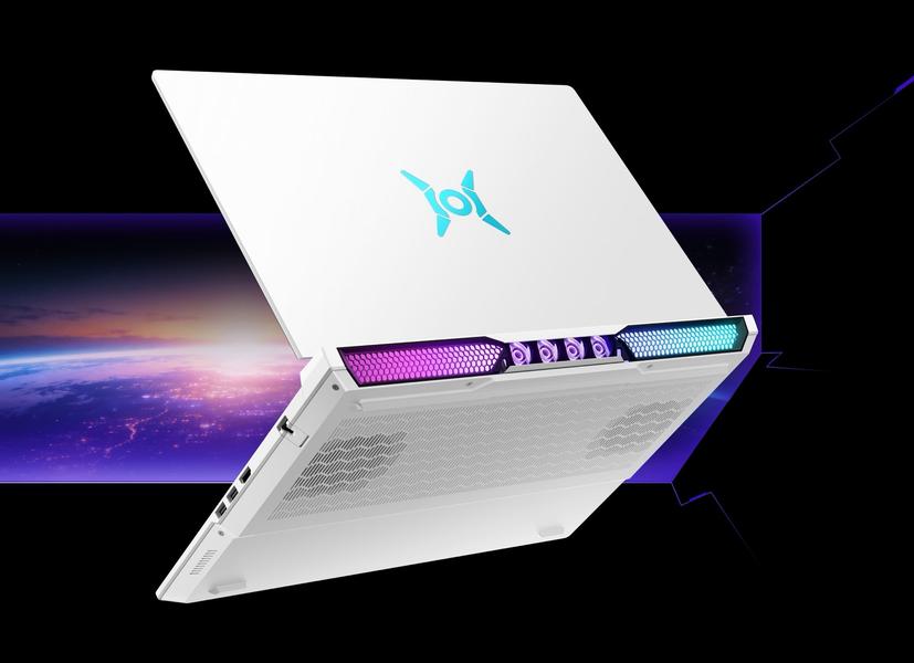 Шесть вентиляторов, 300 Гц и RTX 5070 Ti: представлен игровой ноутбук Honor Win H9 Шесть вентиляторов, 300 Гц и RTX 5070 Ti: представлен игровой ноутбук Honor Win H9