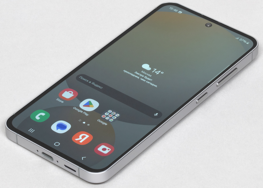 One UI 9 на базе Android 17: Samsung Galaxy S24 FE получил тестовую прошивку Смартфон Samsung Galaxy S24 FE