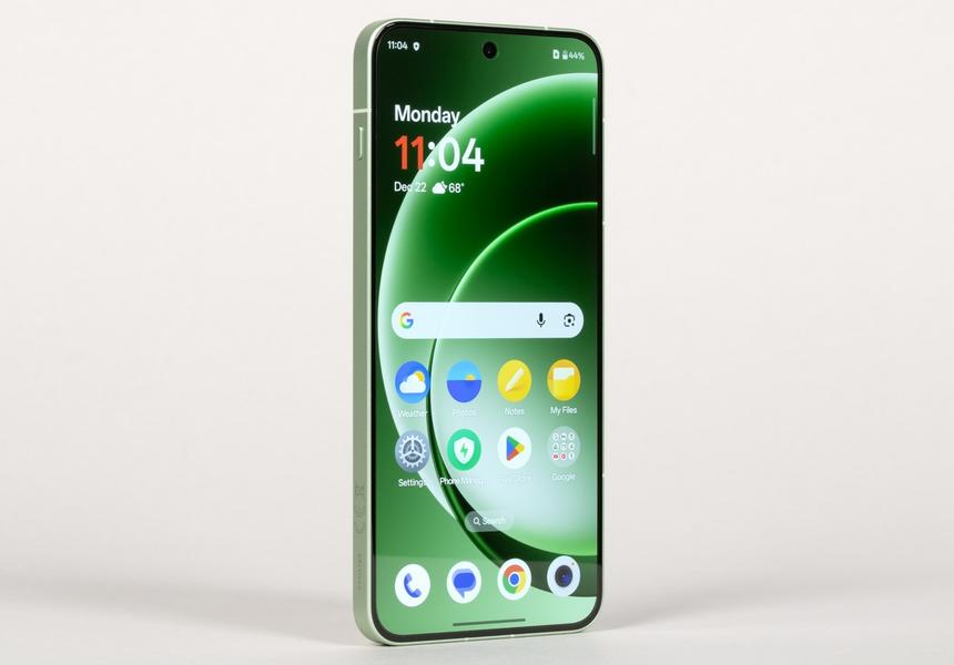 OnePlus 15R: представлена новая версия с 16 ГБ ОЗУ и аккумулятором 7400 мАч Смартфон OnePlus 15R в новом исполнении