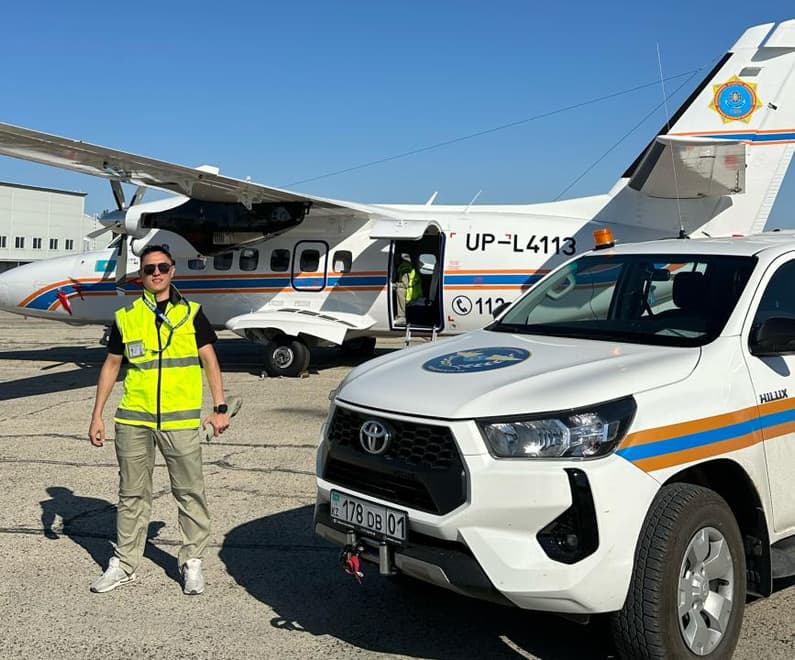  Let L-410 «Turbolet» 