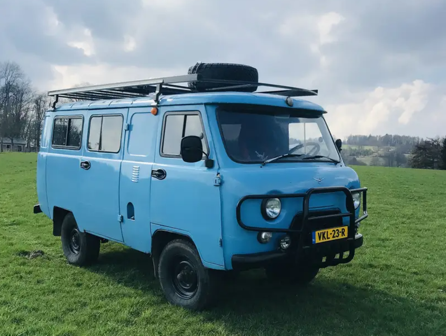 UAZ-452