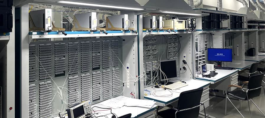 стенд «Электронная птица»