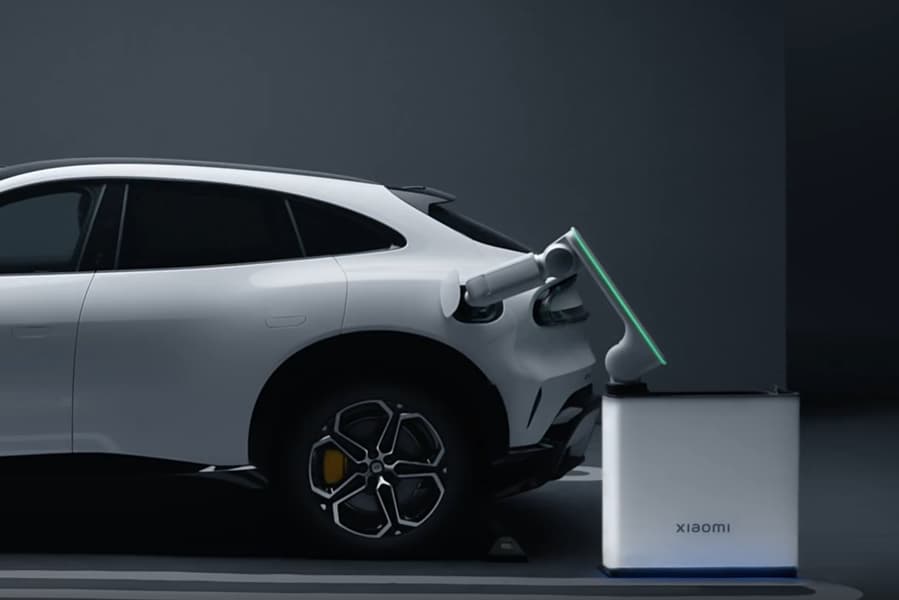 Представлена робот-зарядка Xiaomi, которая сама подаст питание к автомобилю