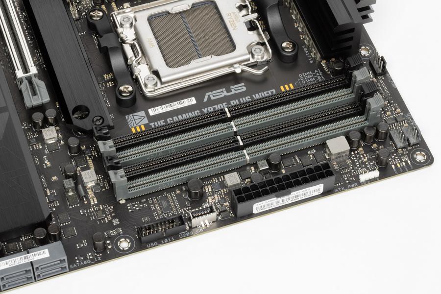Обзор материнской платы Asus TUF Gaming X870E-Plus WiFi