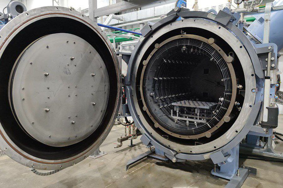 Horno de vacío para tratamiento térmico
