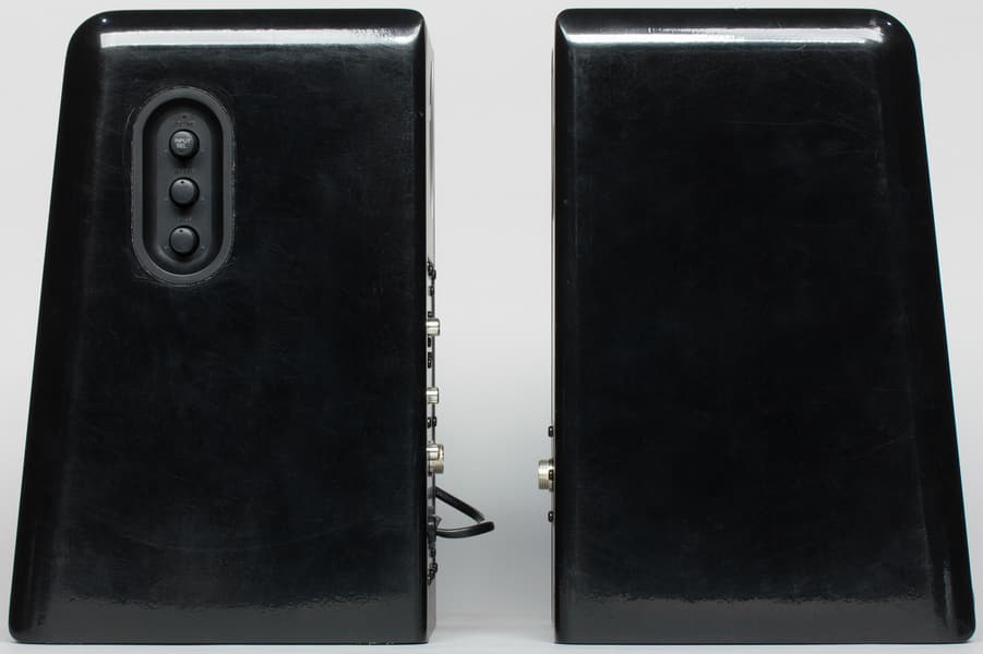 Панель управления Microlab Solo 11