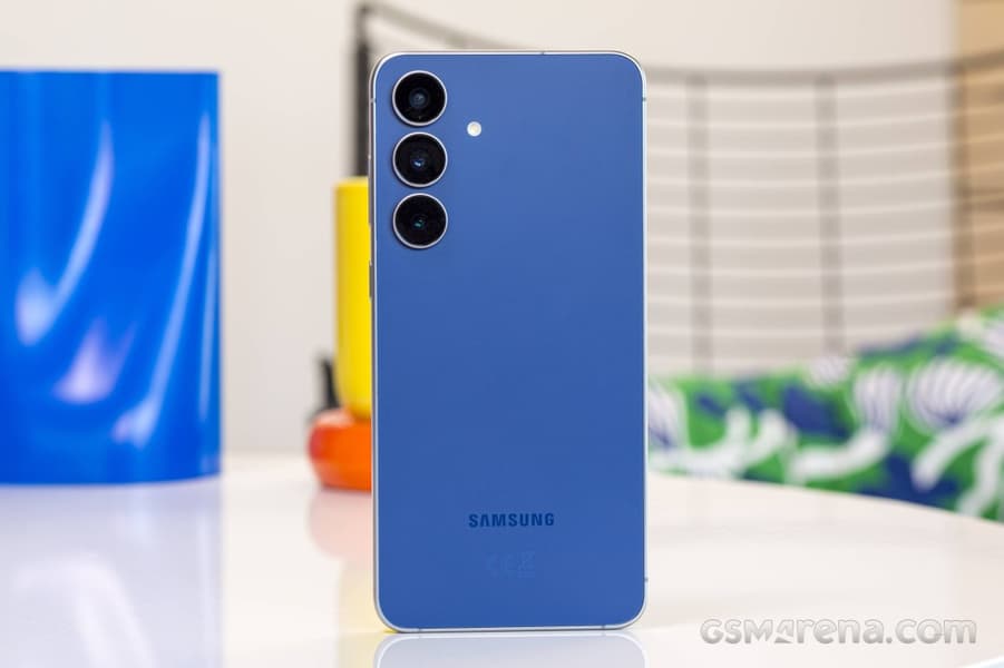 Samsung Galaxy S26 FE еще не вышел, а прошивка для него уже есть — и это One UI 9