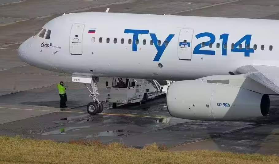 Ту-214