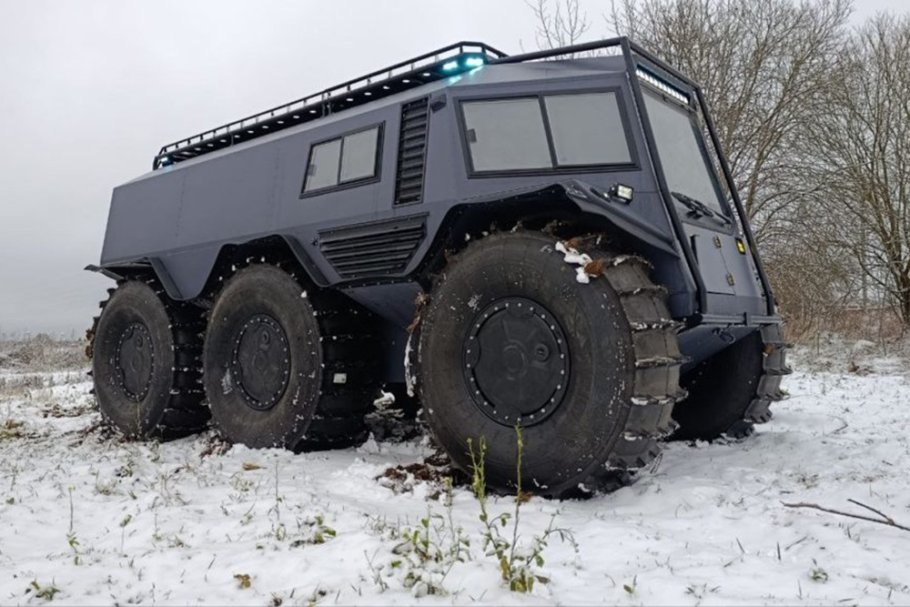 Бортоповоротный вездеход «Бро»