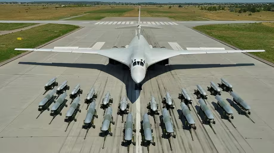 Tu-160