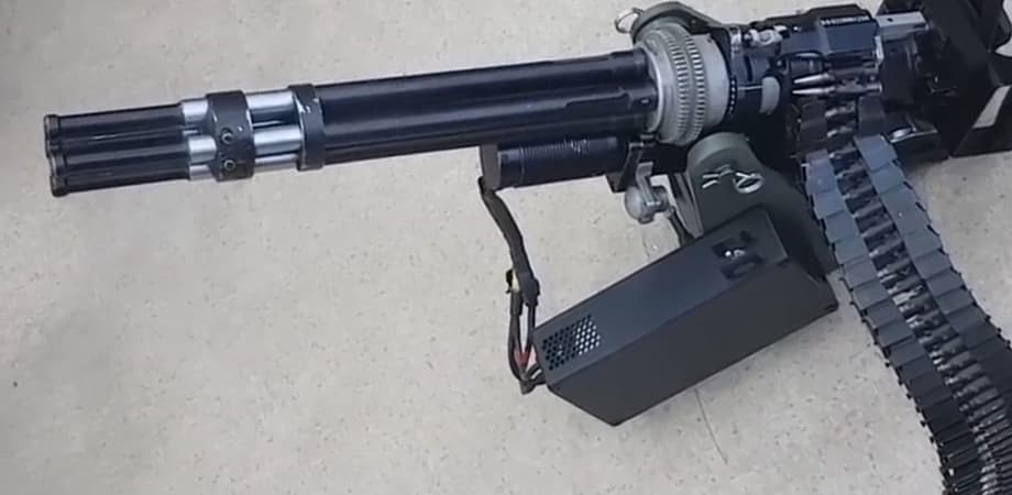 GShG-7.62 con motor eléctrico
