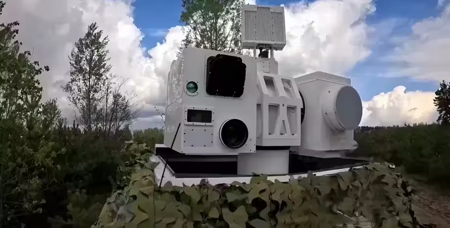 Новая лазерная установка ПВО «Посох»