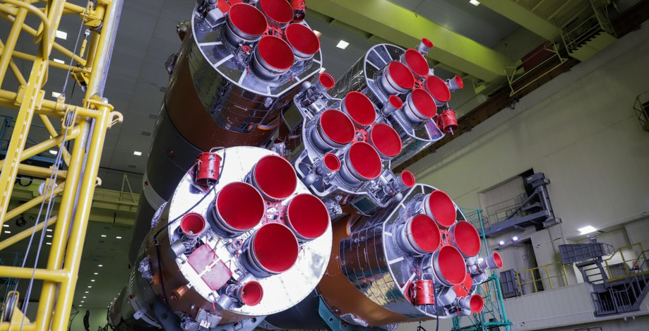 Soyuz-2.1a rocket with Soyuz MS-27 spacecraft