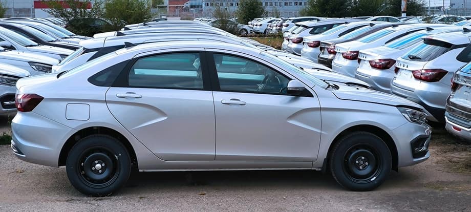 LADA Vesta<br>