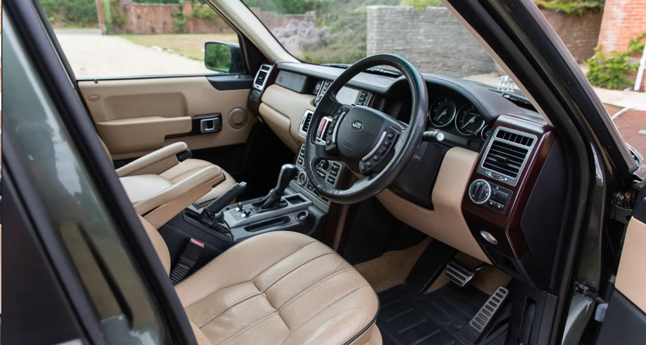 Salón del Range Rover L322