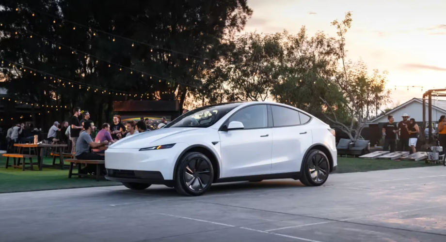 Model Y Standard