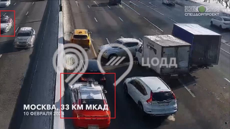 Пострадавших людей в аварии нет, автомобили получили незначительные повреждения<br>