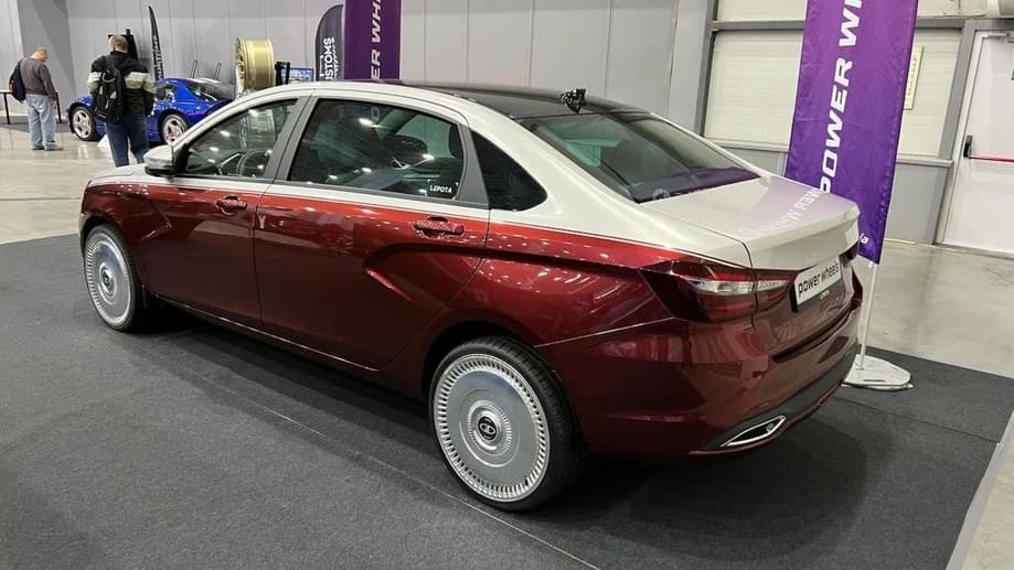 Lada Aura in the style of Maybach