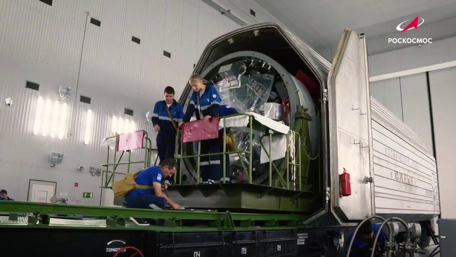 Preparation of biosatellite Bion-M No. 2