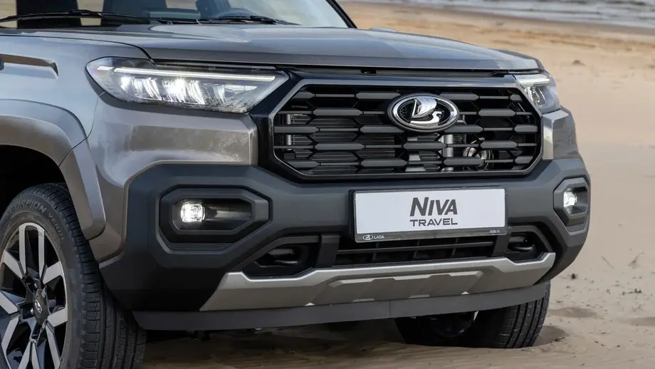 Lada Niva Travel