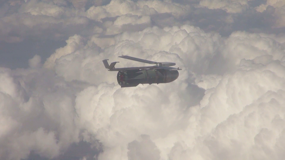 FAB-3000 con módulo UMPC en el cielo
