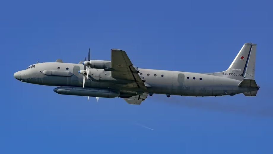 Il-20M
