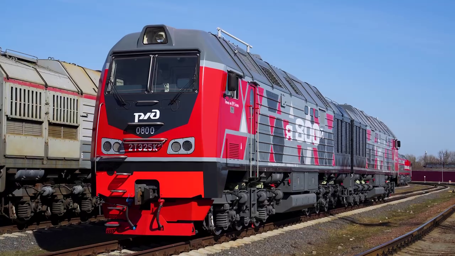 Locomotor diésel 2ТЭ25КМ