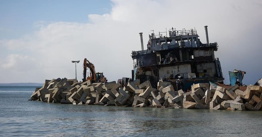 Танкер&nbsp; «Волгонефть-239»