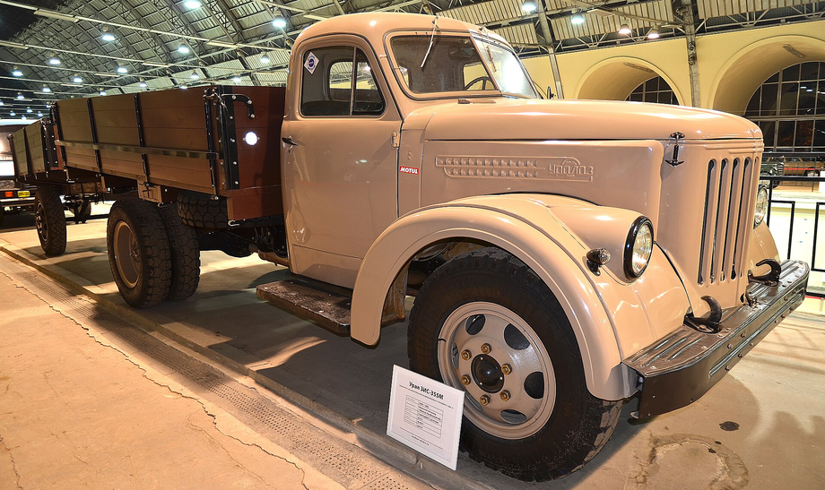 УралЗИС-355М
