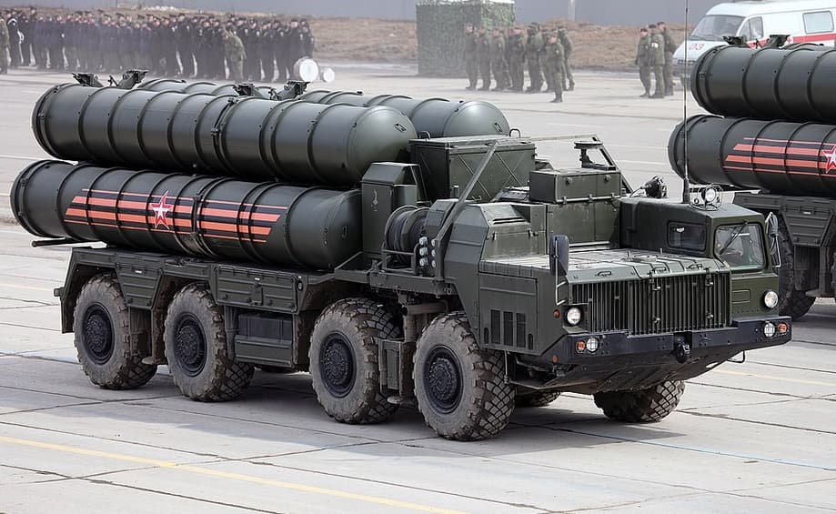 Пусковая установка ЗРК С-400