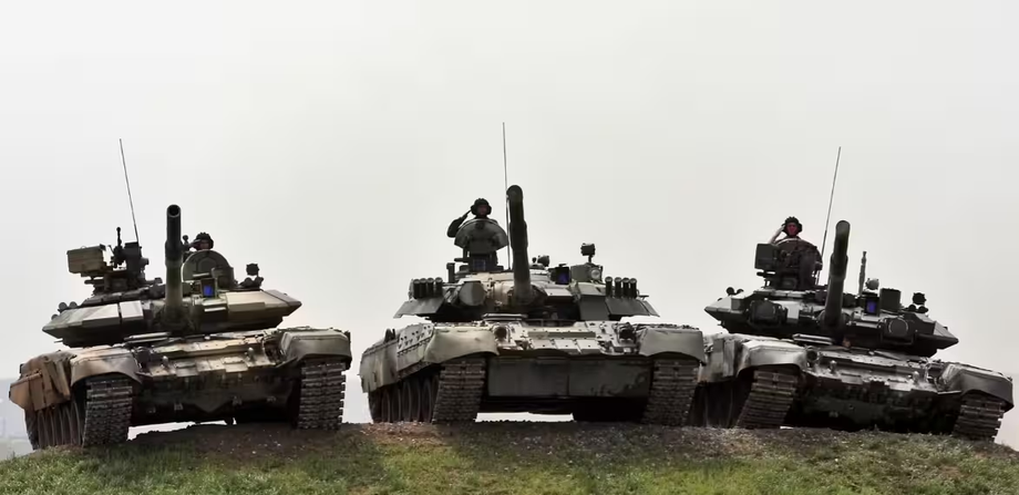 T-90С, Т-80У y Т-90А