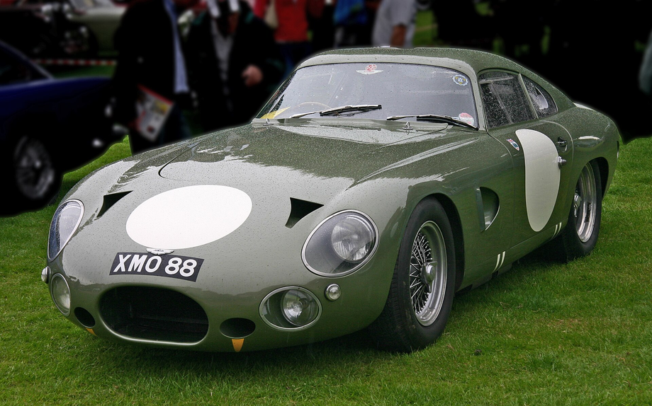 Aston Martin&nbsp;DP215