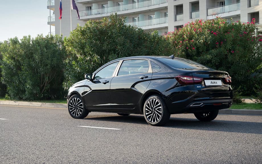LADA Aura<br>