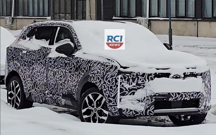 Прототип Lada Azimut в «камуфляже»
