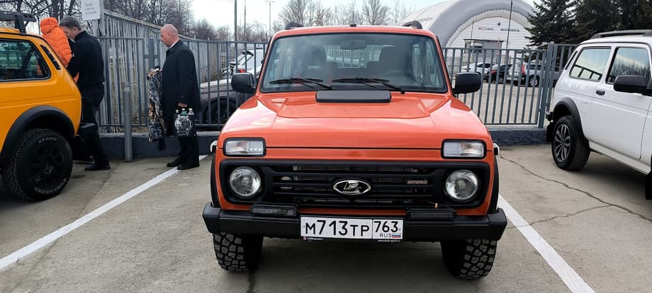 Lada Niva Sport