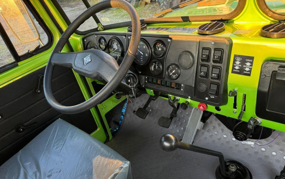 Ural 55571