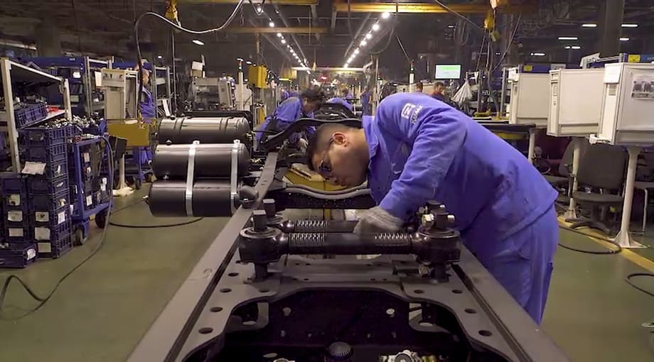 Только за первое полугодие чистая прибыль КамАЗа по МСФО составила 13,5 млрд рублей, что в два раза более чистой прибыли по МСФО за первые полгода 2022 года