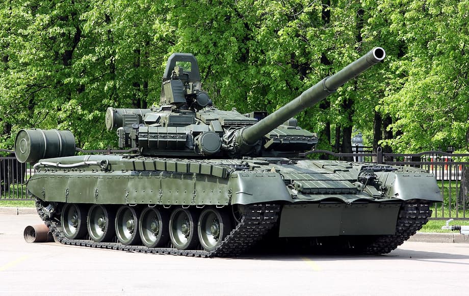 Main battle tank T-80BV