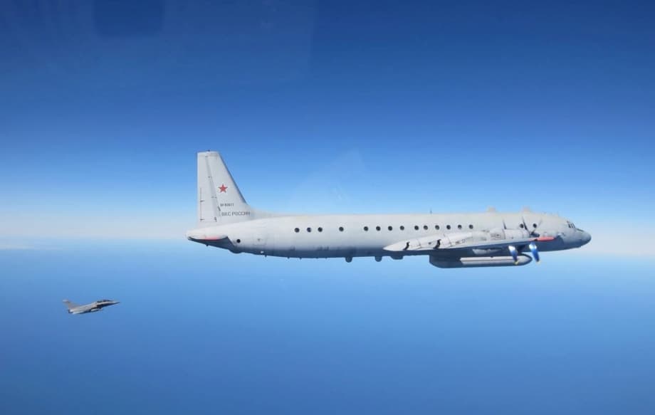 Ил-20М