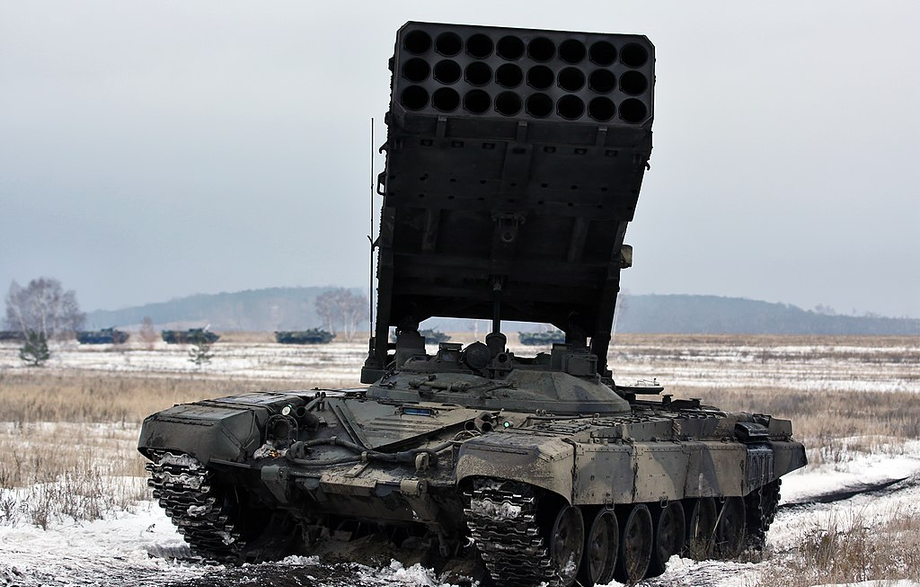 Боевая машина БМ-1 из состава тяжёлой огнемётной системы залпового огня ТОС-1А «Солнцепёк»