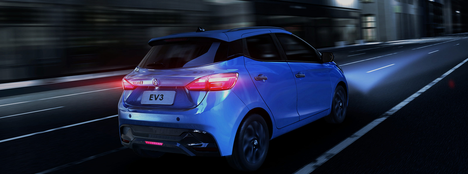 Китайский электромобиль Jmev Ev3