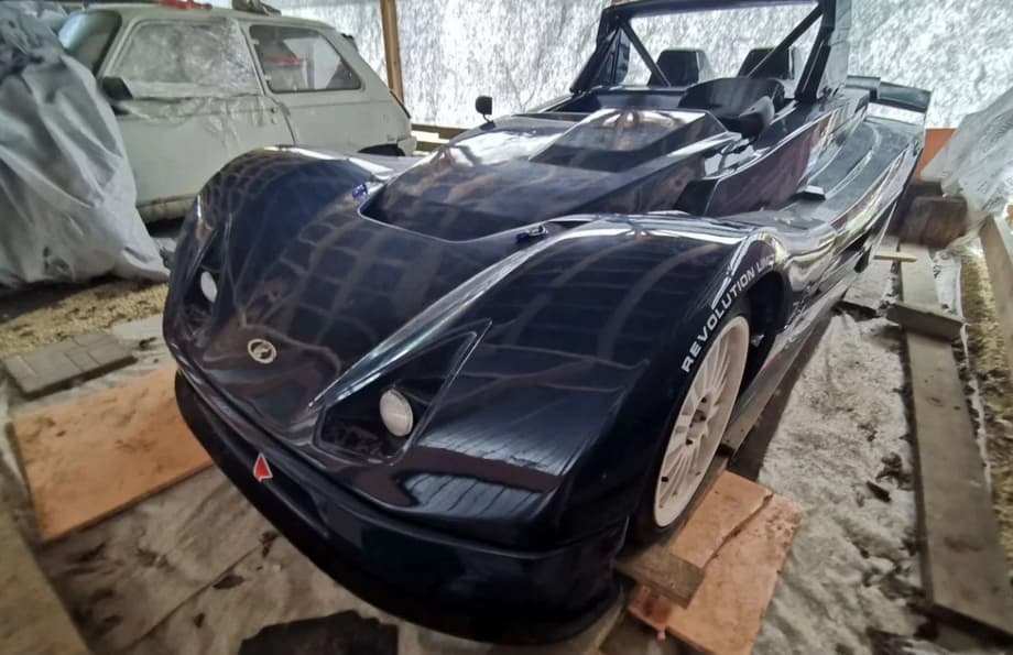 Lada Revolution